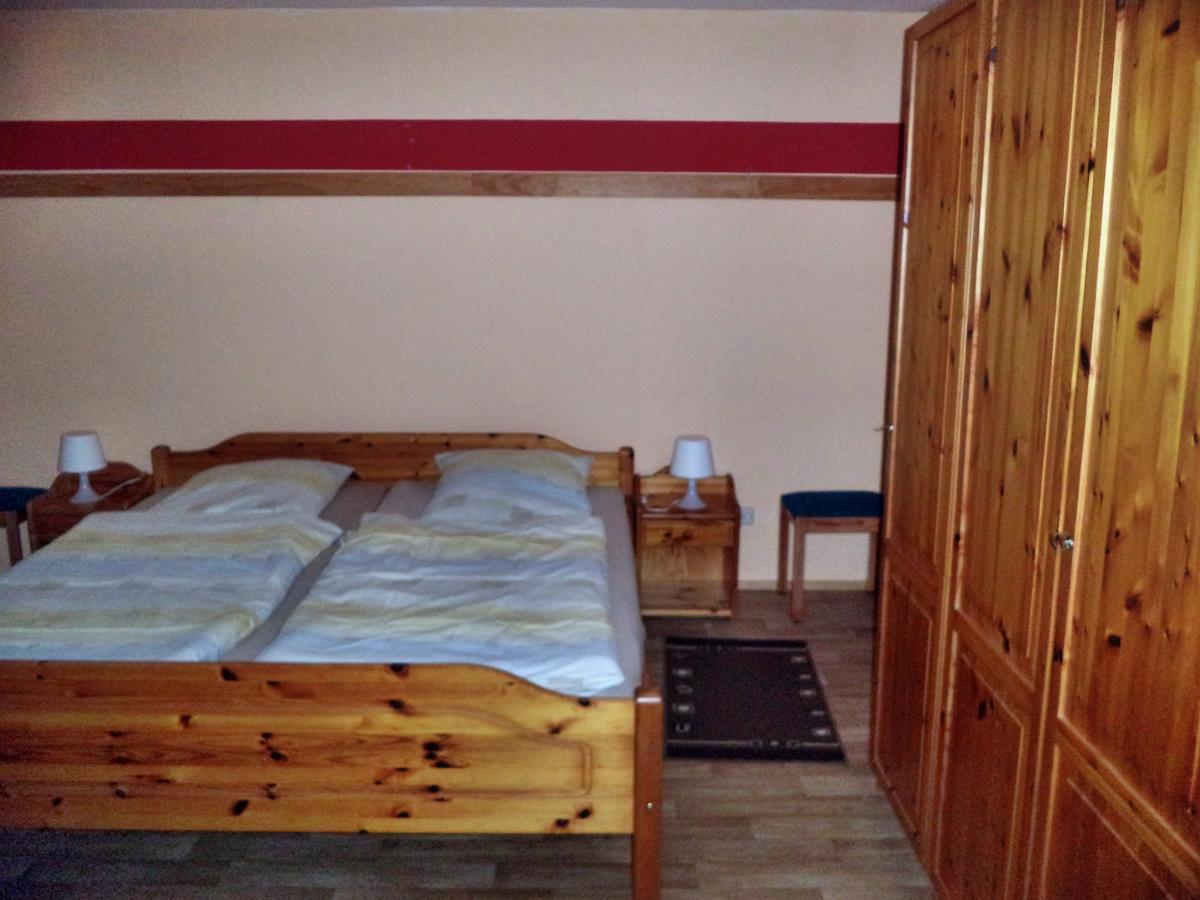 Willa Pferdehof Und Wanderreitstation Doersam Mörlenbach Zewnętrze zdjęcie